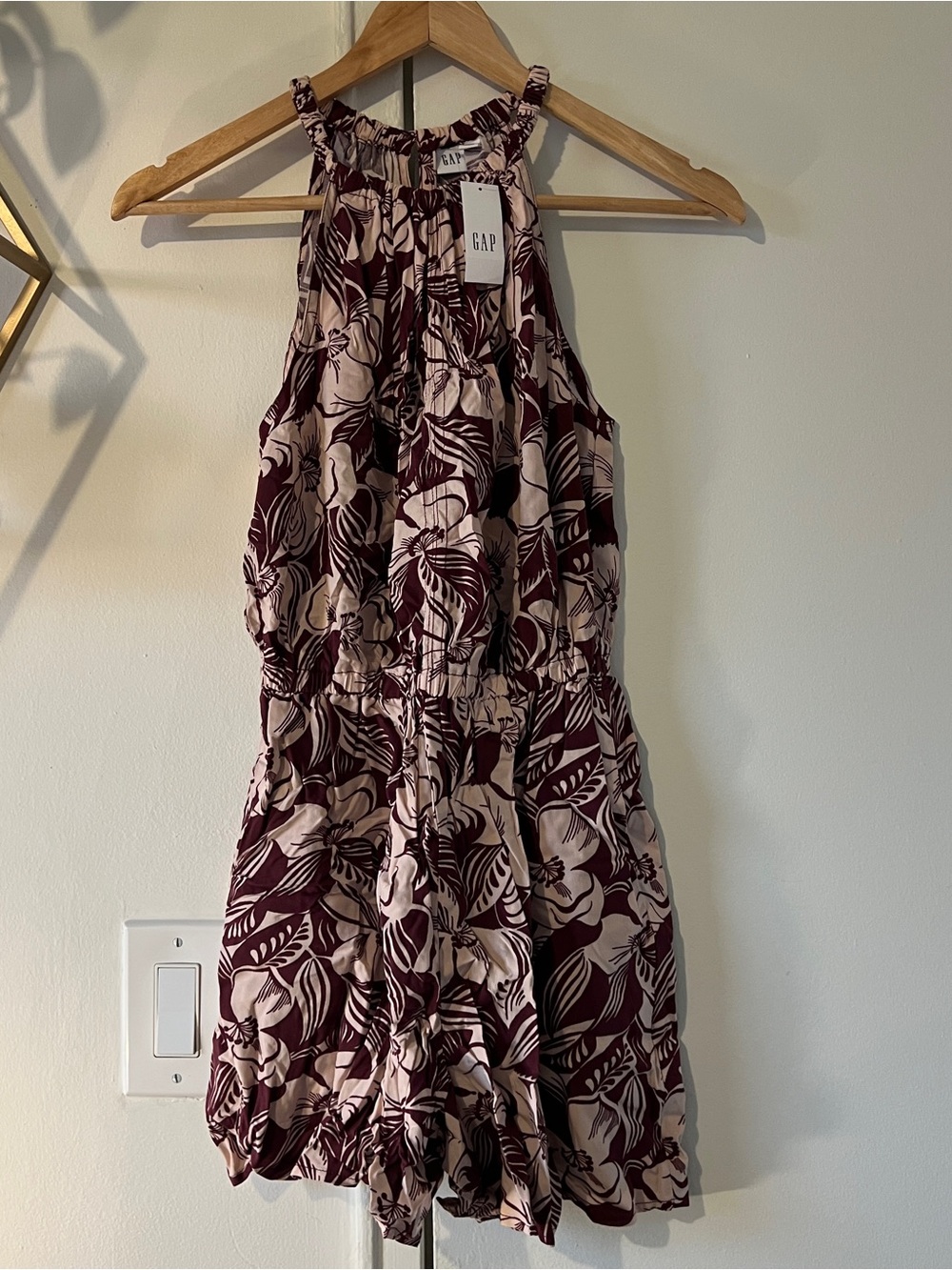 GAP Burgundy and Cream Halter Floral Romper NWT size XS